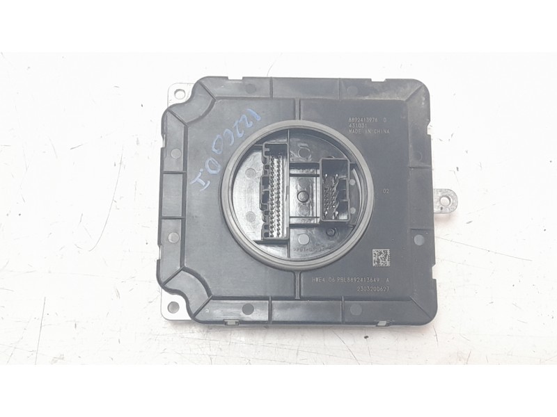 Recambio de centralita faros xenon para smart 1 ev a las 4 ruedas referencia OEM IAM 8892413976D  