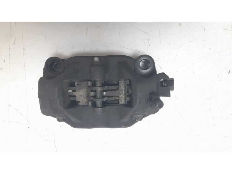 Recambio de pinza de freno delantera izquierda para honda cb 500f referencia OEM IAM 45150MKPDN1  