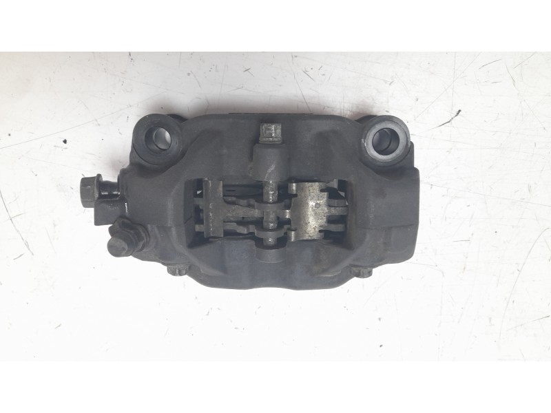 Recambio de pinza de freno delantera derecha para honda cb 500f referencia OEM IAM 45250MKPDN1  