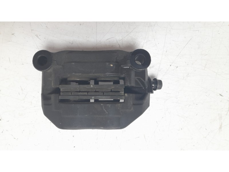 Recambio de pinza de freno delantera derecha para honda cb 500f referencia OEM IAM 45250MKPDN1  