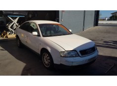 AUDI A6 BERLINA (4B2)