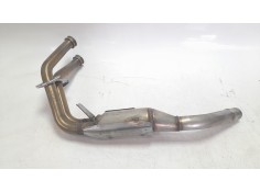 Recambio de colector escape para honda cb 750 hornet referencia OEM IAM 18150MLBD00  