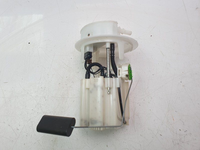 Recambio de bomba combustible para opel grandland x 120 aniversario referencia OEM IAM 9809358780  