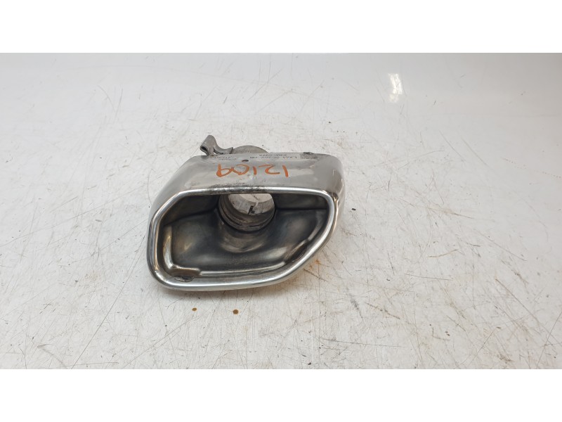 Recambio de molduras traseras para ford kuga iii (dfk) 2.5 fhev referencia OEM IAM LX615C262CB  