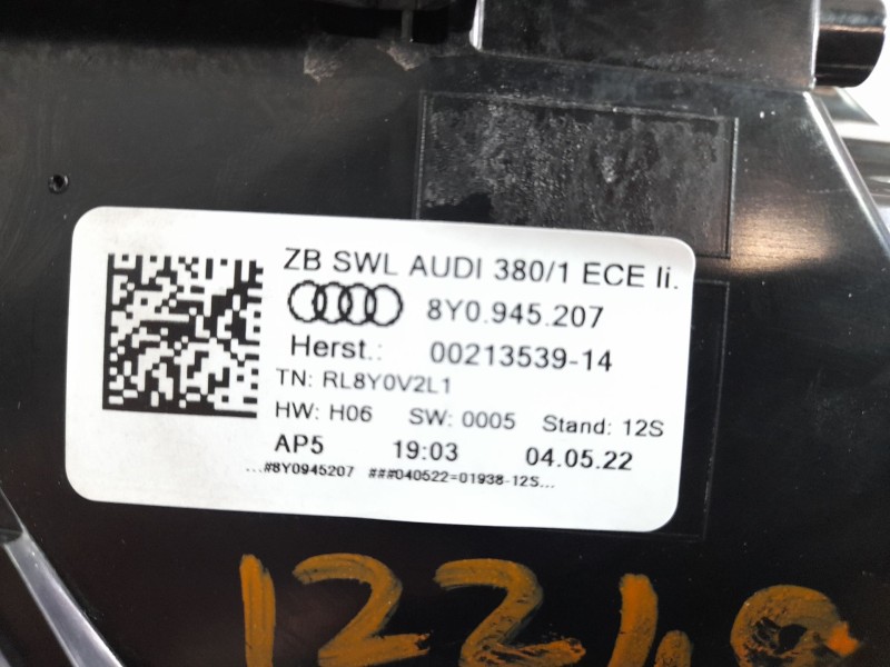 Recambio de piloto trasero izquierdo para audi a3 limousine (8ys, 8ym) 30 tdi referencia OEM IAM 8Y0945207  