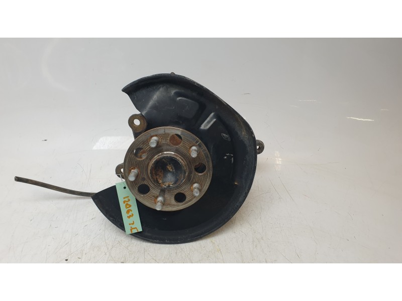 Recambio de mangueta trasera izquierda para toyota c-hr hybrid active referencia OEM IAM 42305F4031  