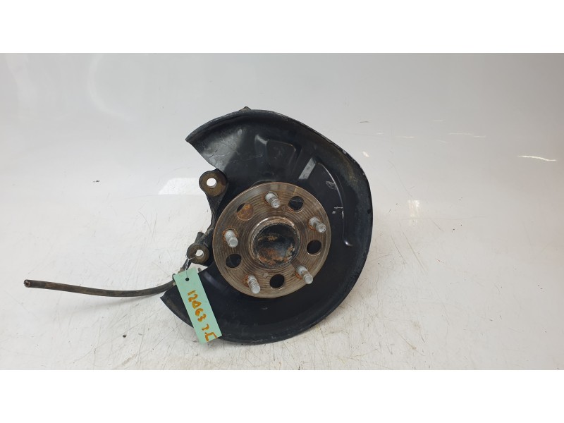 Recambio de mangueta trasera izquierda para toyota c-hr hybrid active referencia OEM IAM 42305F4031  