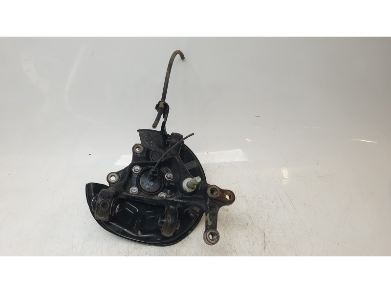 Recambio de mangueta trasera izquierda para toyota c-hr hybrid active referencia OEM IAM 42305F4031  