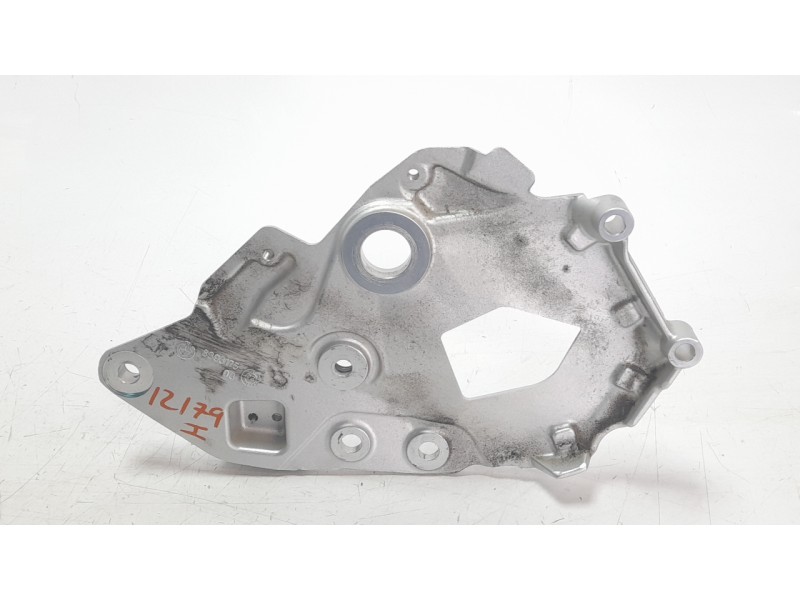 Recambio de estribera izquierda para bmw f 900 gs adventure 895 cm3 referencia OEM IAM 46718393175  