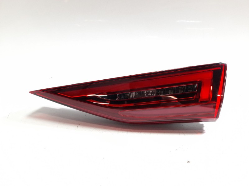 Recambio de piloto trasero derecho interior para audi a3 limousine (8ys, 8ym) 30 tdi referencia OEM IAM 8Y0945308  