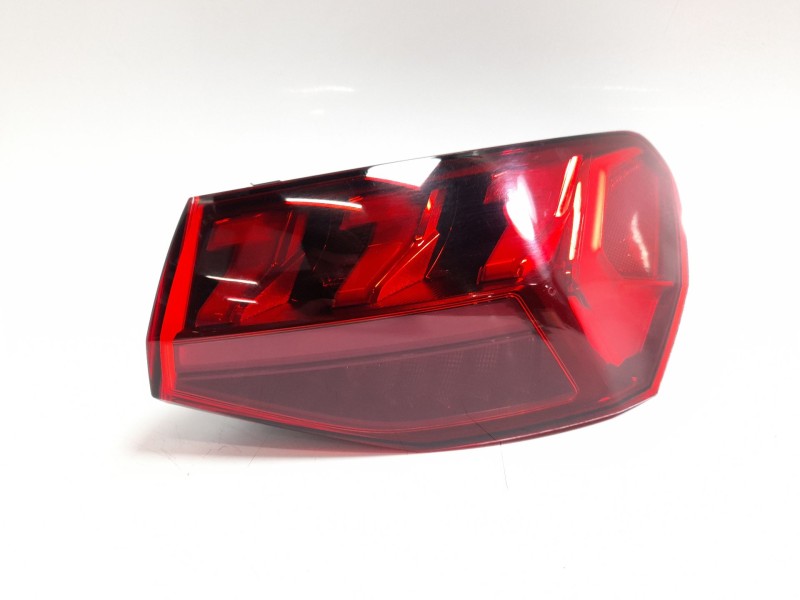 Recambio de piloto trasero derecho para audi a3 limousine (8ys, 8ym) 30 tdi referencia OEM IAM 8Y0945208  