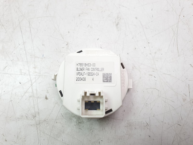 Recambio de resistencia calefaccion para mazda cx-3 100 aniversario referencia OEM IAM H7651BHS300  