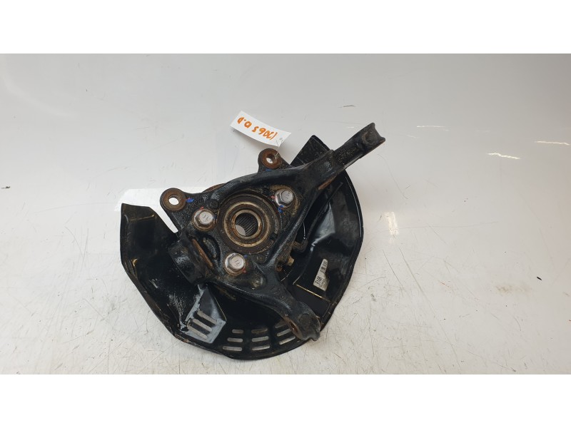 Recambio de mangueta delantera derecha para toyota c-hr hybrid active referencia OEM IAM 43211F4010  