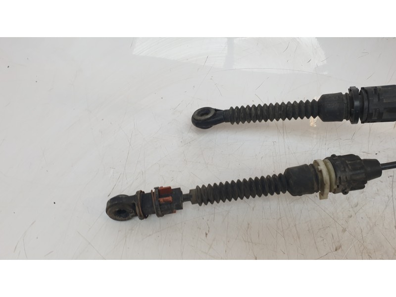 Recambio de palanca cambio para dacia duster ambiance 4x2 referencia OEM IAM 341080304RB  