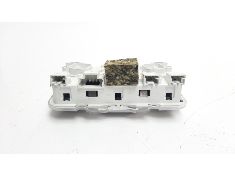 Recambio de luz interior para peugeot 308 1.2 12v e-thp referencia OEM IAM 96781445ZD  