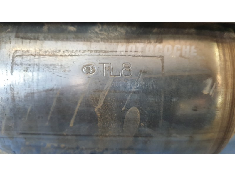 Recambio de catalizador para toyota c-hr hybrid active referencia OEM IAM 174100TA90  