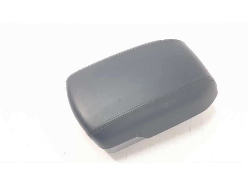 Recambio de apoyabrazos central para hyundai ix35 1.7 crdi cat referencia OEM IAM 846602S200RMS  