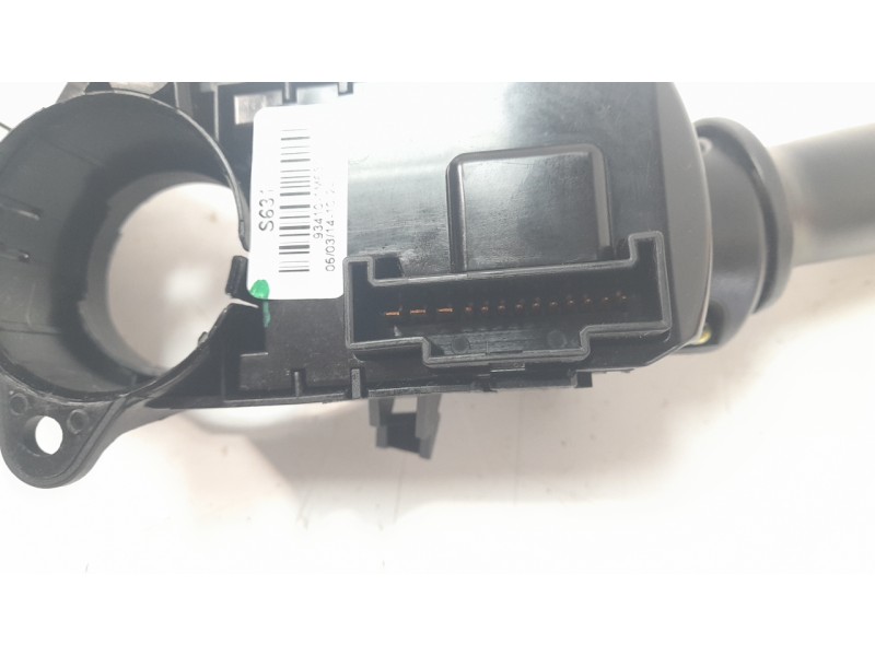 Recambio de mando intermitentes para hyundai ix35 1.7 crdi cat referencia OEM IAM 934101M631  