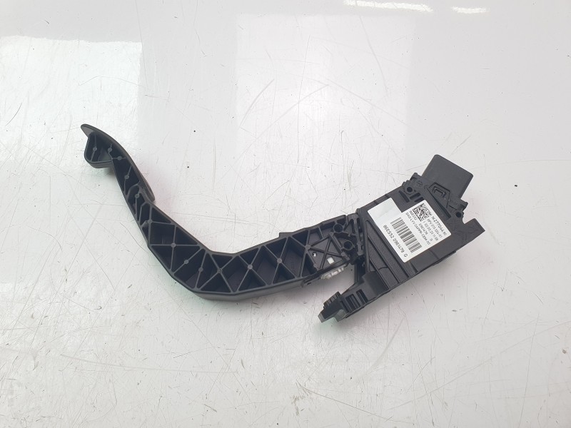 Recambio de potenciometro pedal para citroën c4 berlina e-feel pack referencia OEM IAM 9827704480  
