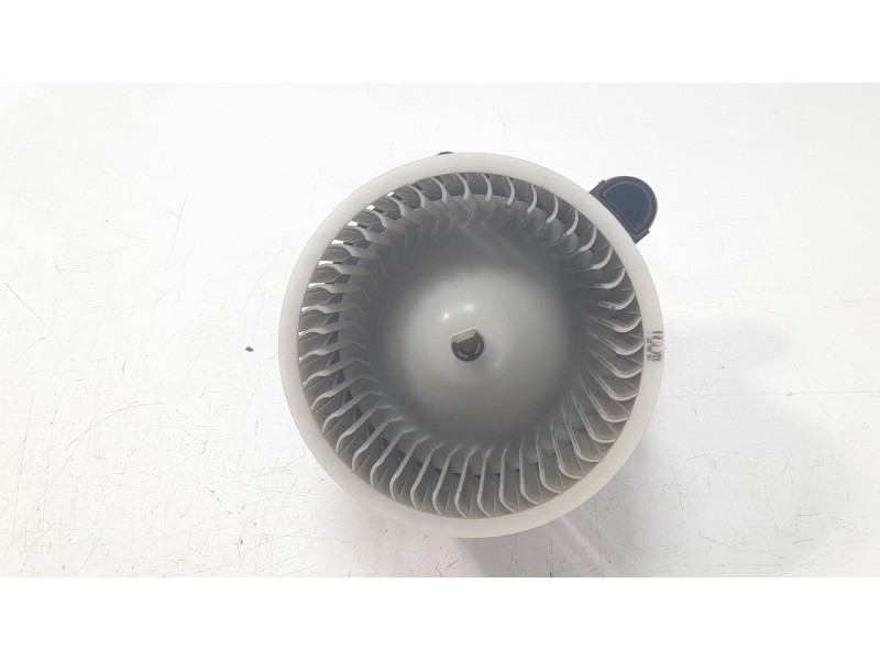 Recambio de ventilador calefaccion para hyundai ix35 1.7 crdi cat referencia OEM IAM 971132Y000 34175 VHF310087