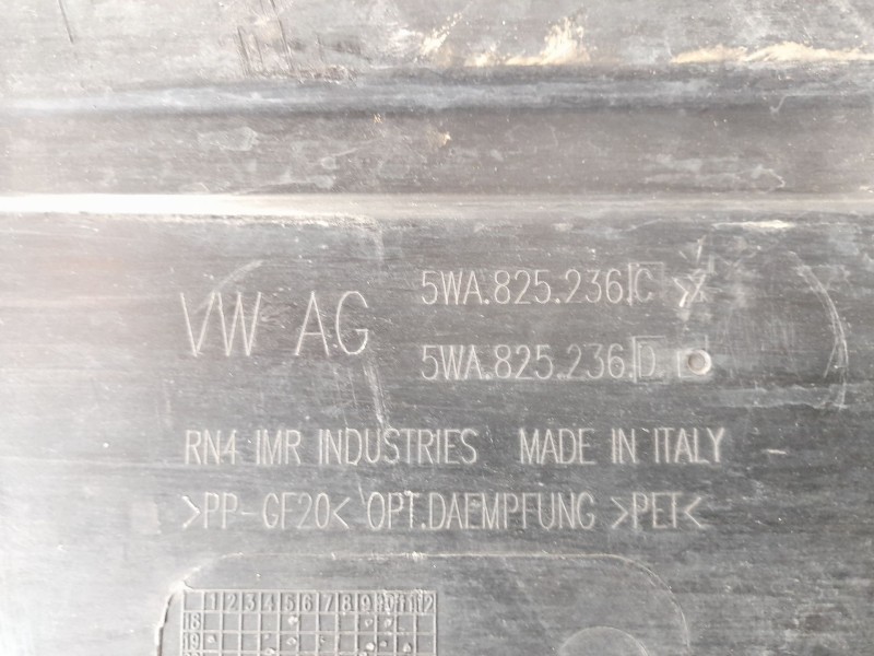 Recambio de cubrecarter para audi a3 limousine (8ys, 8ym) 30 tdi referencia OEM IAM 5WA82523C  