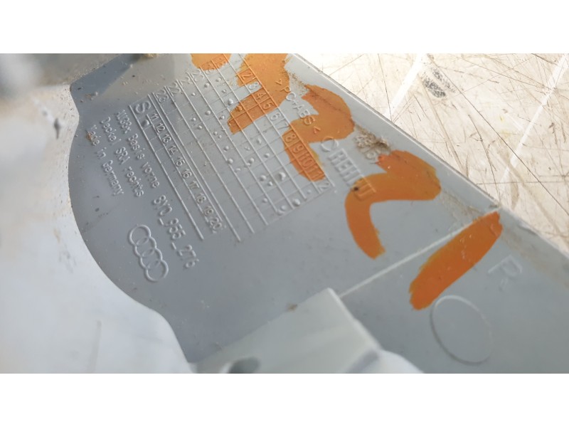 Recambio de moldura para audi a3 limousine (8ys, 8ym) 30 tdi referencia OEM IAM 8Y0955276  