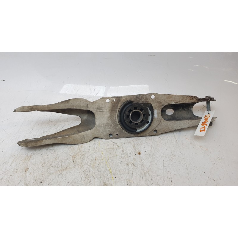 Recambio de brazo suspension trasero izquierdo para mercedes-benz clase gla (w156) gla 220 cdi 4m / d 4m (156.905) referencia OE