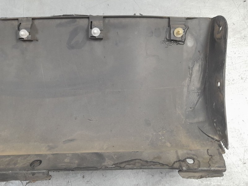 Recambio de estribo lateral para nissan 350 z (z33) 3.5 v6 cat referencia OEM IAM 76424CD000  