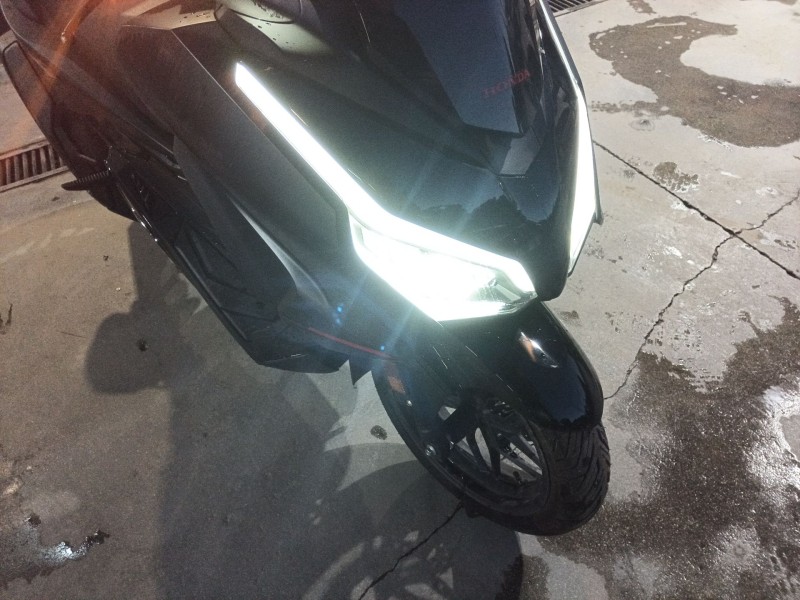 Recambio de piloto delantero derecho para honda forza forza 350 referencia OEM IAM   
