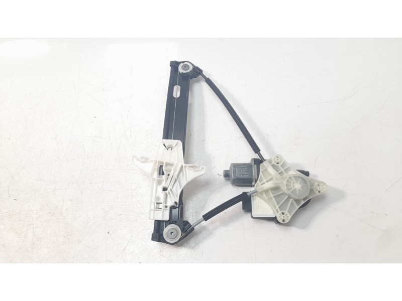 Recambio de elevalunas trasero derecho para volkswagen polo vi (ae1) basis referencia OEM IAM 2G6839452D  