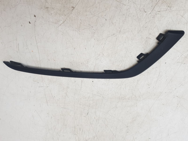 Recambio de moldura para audi a3 limousine (8ys, 8ym) 30 tdi referencia OEM IAM 8Y0807533  