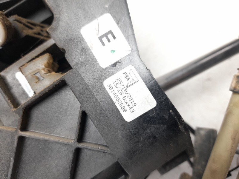 Recambio de palanca cambio para peugeot rifter 1.5 bluehdi 100 referencia OEM IAM 9814652680  