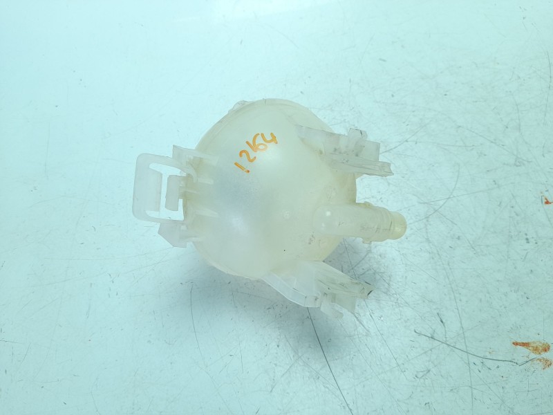 Recambio de deposito expansion para peugeot rifter 1.5 bluehdi 100 referencia OEM IAM 9678126080  