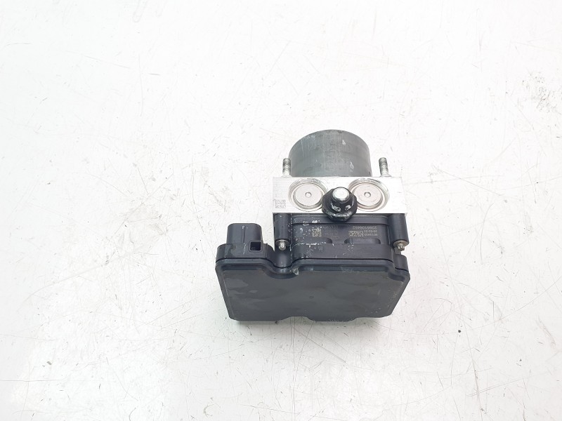 Recambio de abs para mazda cx-3 100 aniversario referencia OEM IAM DL8V437A0A  
