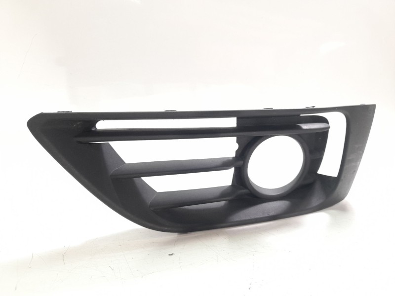 Recambio de rejilla paragolpes izquierda para bmw 2 active tourer (f45) 218 d referencia OEM IAM 51117328681  107063716