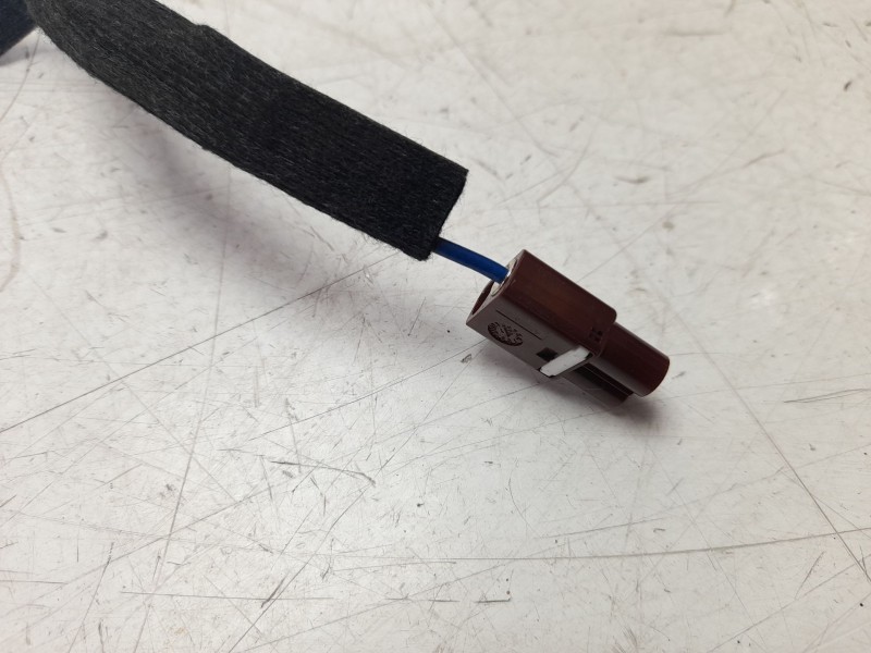 Recambio de antena para opel grandland x 120 aniversario referencia OEM IAM 9844585180  