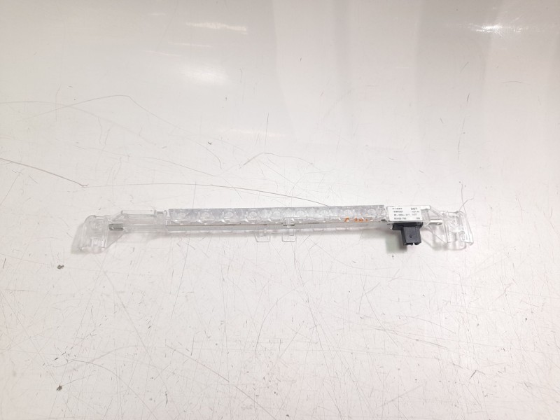 Recambio de luz central de freno para citroën c4 berlina e-feel pack referencia OEM IAM 9834281780  