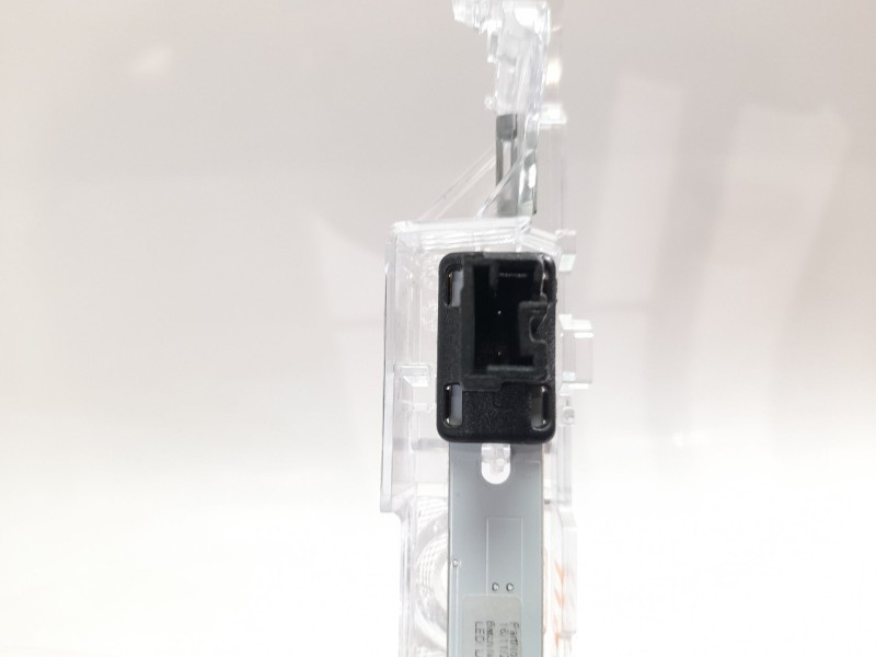 Recambio de luz central de freno para citroën c4 berlina e-feel pack referencia OEM IAM 9834281780  