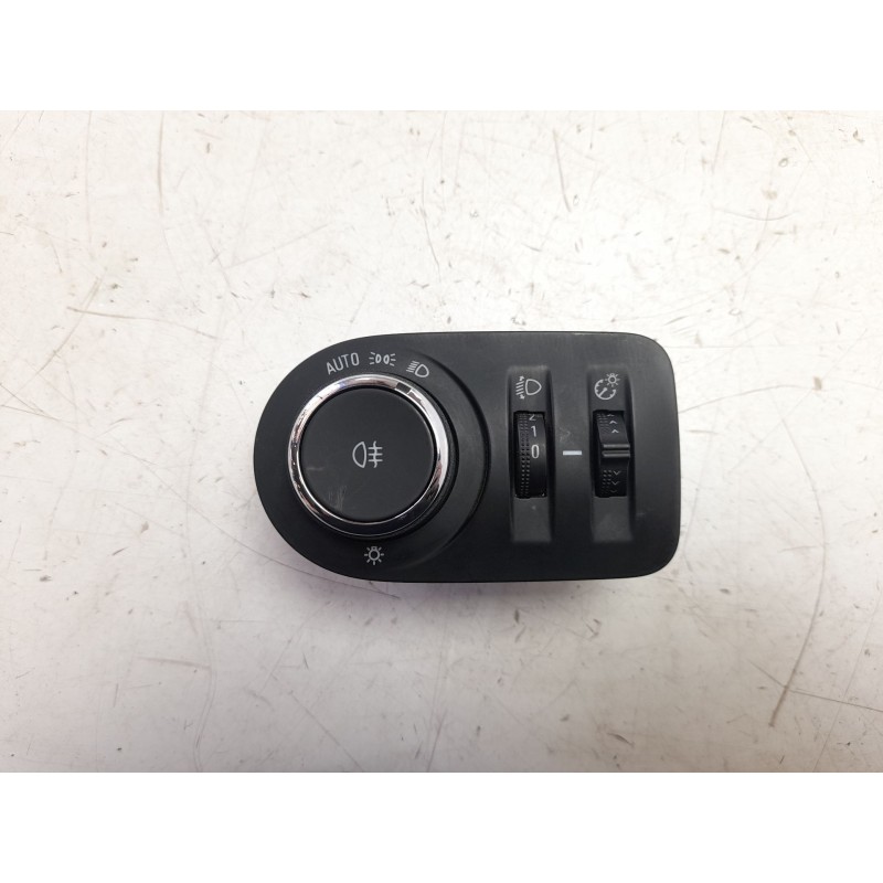 Recambio de mando luces para opel corsa f (p2jo) corsa-e (68) referencia OEM IAM 39085923  