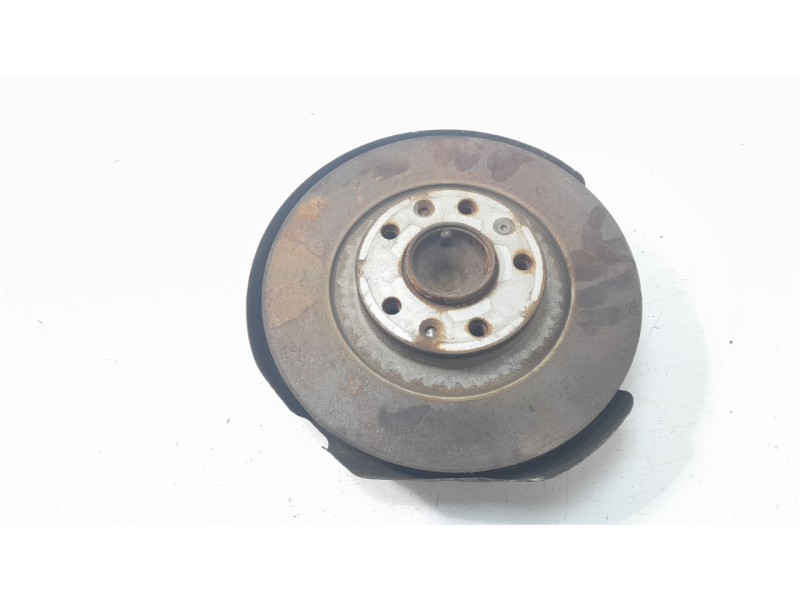 Recambio de mangueta trasera izquierda para peugeot 3008 allure referencia OEM IAM 9822117380  