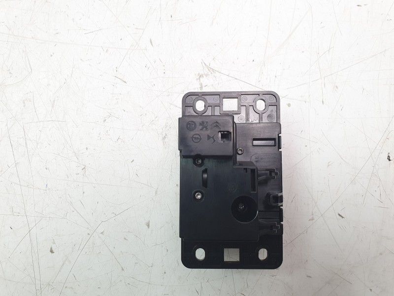 Recambio de palanca cambio para citroën c4 berlina e-feel pack referencia OEM IAM 98440965ZD  
