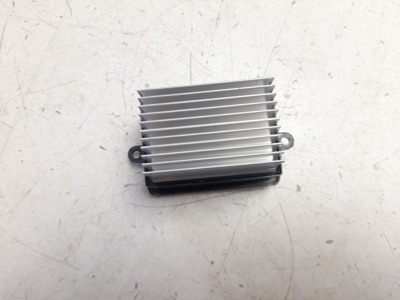 Recambio de resistencia calefaccion para opel grandland x 120 aniversario referencia OEM IAM 2084160530835  