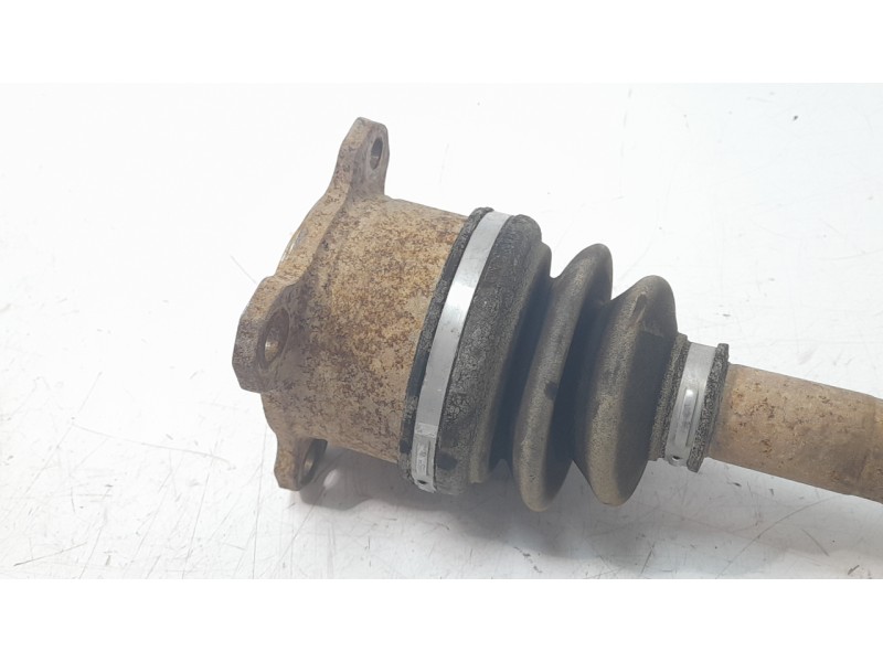 Recambio de transmision delantera derecha para mitsubishi l 200 (kl0/kj0) basis doppelkabine 4wd referencia OEM IAM 3815A586  