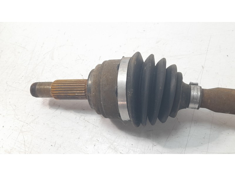 Recambio de transmision delantera izquierda para ford tourneo courier (c4a) trend referencia OEM IAM ET763B437AB  F2246