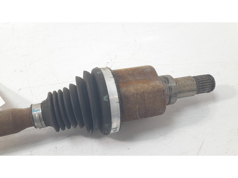 Recambio de transmision delantera izquierda para ford tourneo courier (c4a) trend referencia OEM IAM ET763B437AB  F2246