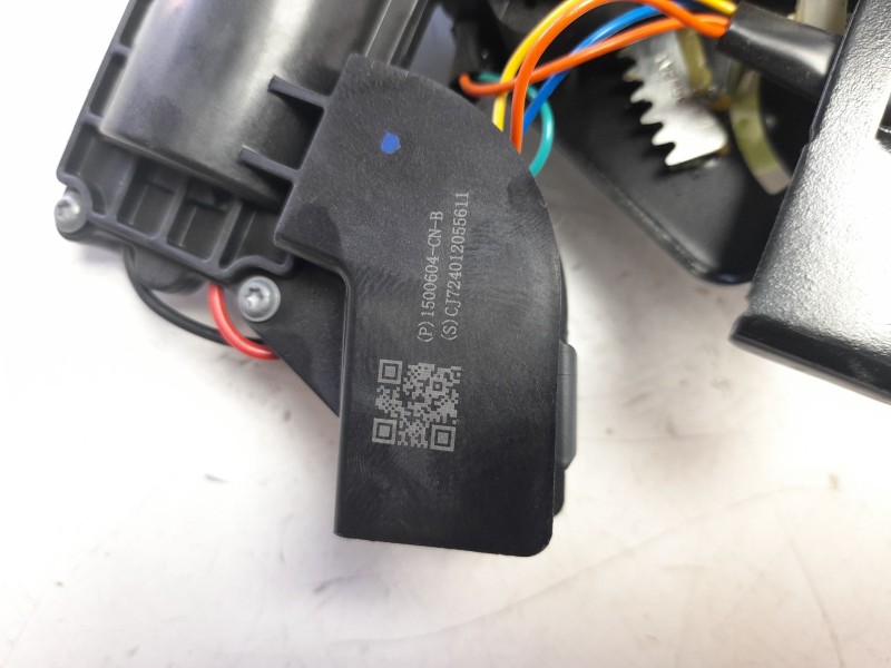 Recambio de cerradura maletero / porton para tesla model 3 (5yj3) ev awd referencia OEM IAM 1500604CNB  