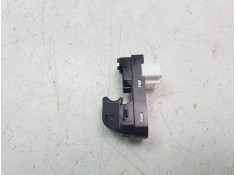 Recambio de mando elevalunas trasero izquierdo para mazda cx-3 100 aniversario referencia OEM IAM D09H66370   2