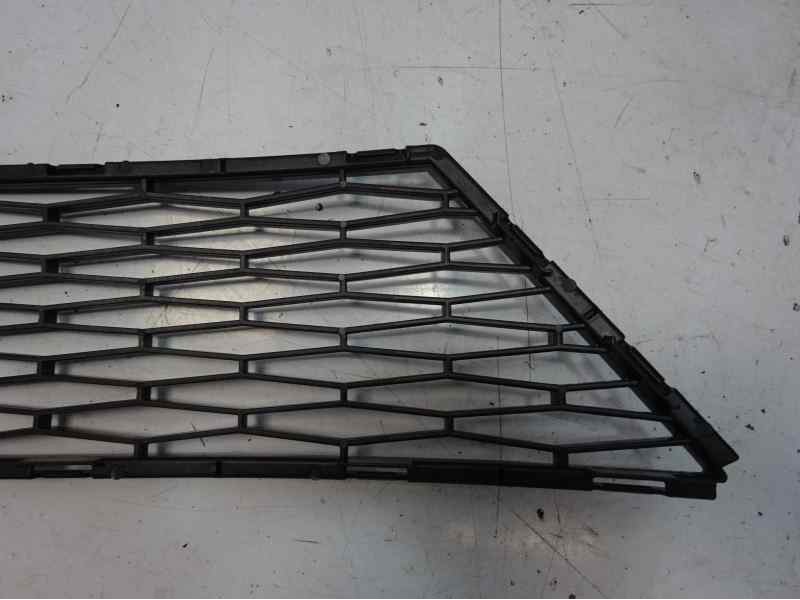 Recambio de rejilla paragolpes central para seat ibiza (6j5) referencia OEM IAM 6J0853667C9B9 107213103 ST0362120