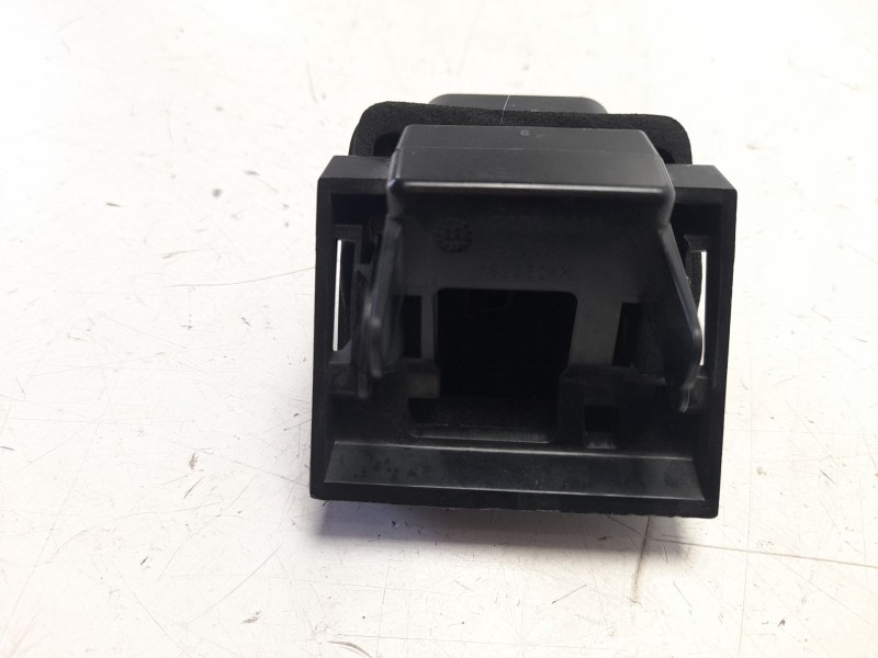 Recambio de camara vision trasera para opel grandland x 120 aniversario referencia OEM IAM 9809301080  