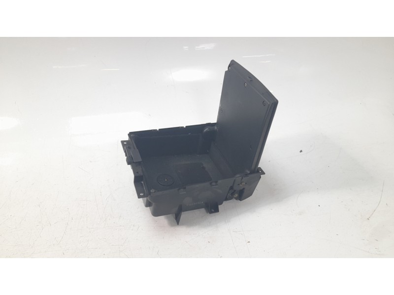 Recambio de guantera para nissan 350 z (z33) 3.5 v6 cat referencia OEM IAM 68924CD000  